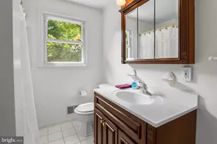 11 Moray Ct, Baltimore, MD 21236 - Photo 37