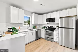2516 Maple Rd, Baltimore, MD 21219 - Photo 15
