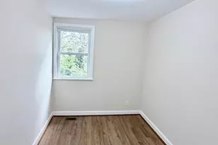 327 Bigley Ave, Baltimore, MD 21227 - Photo 27