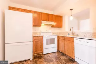 12120 Sugar Mill Cir, Baltimore, MD 21220 - Photo 9