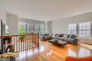 4 Carmichael Ct, Catonsville, MD 21228 - Photo 17