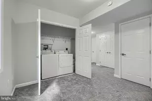 4 Carmichael Ct, Catonsville, MD 21228 - Photo 5