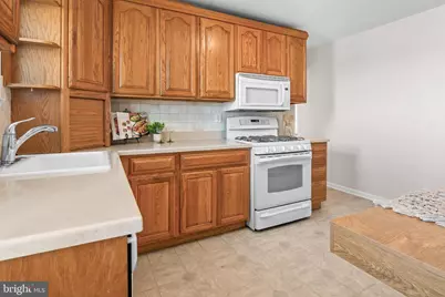 54 Wagners Lane, Essex, MD 21221 - Photo 17