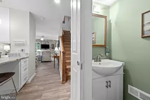 11 Stone Ridge Ct, Baltimore, MD 21239 - Photo 13
