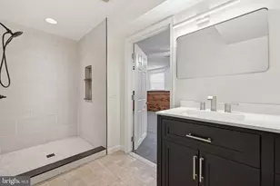 1929 Sue Creek Dr, Baltimore, MD 21221 - Photo 27