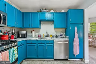 4814 Stone Shop Cir, Owings Mills, MD 21117 - Photo 5