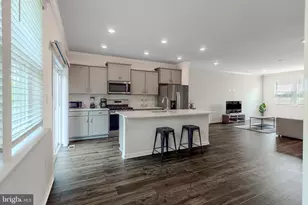 8372 Dieter Dr, Rosedale, MD 21237 - Photo 21