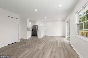 313 Academy Ave, Reisterstown, MD 21136 - Photo 5