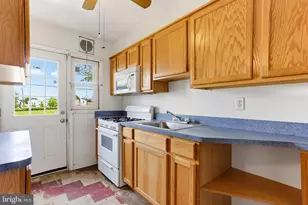 8458 Kavanagh Rd, Baltimore, MD 21222 - Photo 7