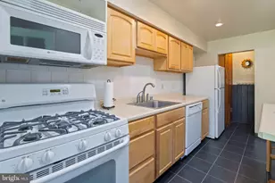 2802 Topaz Rd, Parkville, MD 21234 - Photo 9