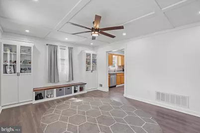 2010 Longview Avenue, Baltimore, MD 21237 - Photo 9