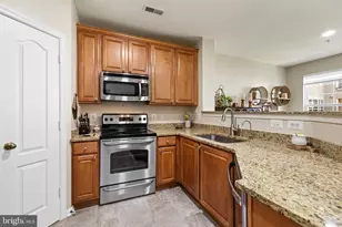 400 Symphony Circle, Cockeysville, MD 21030 - Photo 11