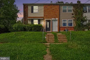 908 Winsap Ct, Baltimore, MD 21227 - Photo 1