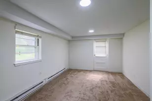 2302 Farringdon Rd, Baltimore, MD 21209 - Photo 15