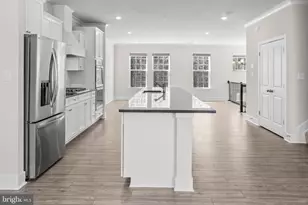 1731 Water Xing Rd, Baltimore, MD 21208 - Photo 7