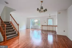 8 Lambeth Bridge Ct, Lutherville Timonium, MD 21093 - Photo 7