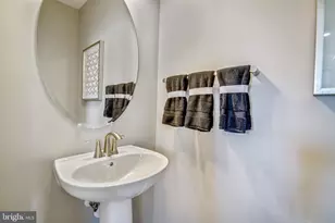 7618 Carla Rd, Pikesville, MD 21208 - Photo 17