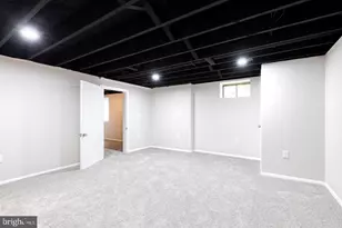 8306 Berkfield Rd, Baltimore, MD 21237 - Photo 17