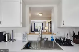 10 Tollington Ct, Halethorpe, MD 21227 - Photo 13