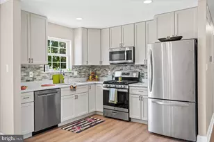 4219 Fullerton Ave, Baltimore, MD 21236 - Photo 9