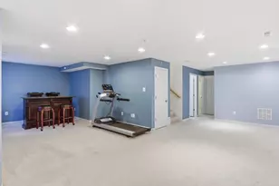 8888 Paddock Ln, Baltimore, MD 21234 - Photo 25