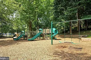 307 Worthington Rd, Towson, MD 21286 - Photo 13