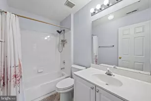 41 Rosland Ct, Baltimore, MD 21208 - Photo 9