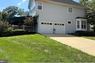 8912 Grummore Cir, Baltimore, MD 21208 - Photo 3
