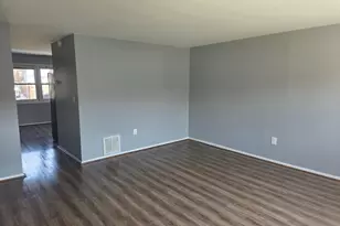 4447 Norfen Rd, Baltimore, MD 21227 - Photo 9