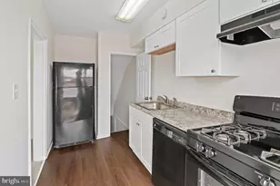 7827 Eastdale Rd, Baltimore, MD 21224 - Photo 9