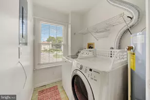 6943 Clearwind Ct, Baltimore, MD 21209 - Photo 15