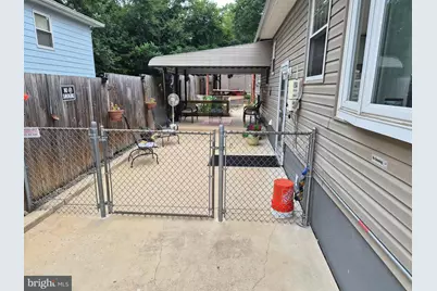 1921 Lincoln Avenue, Baltimore, MD 21227 - Photo 3