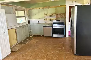 7402 Shirley Rd, Gwynn Oak, MD 21207 - Photo 7
