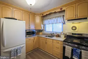 8200 Harris Ave, Baltimore, MD 21234 - Photo 13