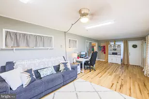 8200 Harris Ave, Baltimore, MD 21234 - Photo 17