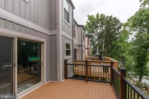 44 Helmsman Ct, Baltimore, MD 21221 - Photo 17