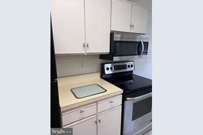 12 Cloverwood #103, Essex, MD 21221 - Photo 3