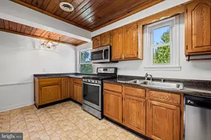 1804 Ellinwood Rd, Baltimore, MD 21237 - Photo 13