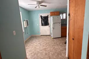 8142 Dundalk Ave, Baltimore, MD 21222 - Photo 5
