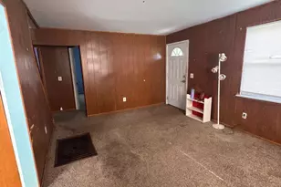 8142 Dundalk Ave, Baltimore, MD 21222 - Photo 3