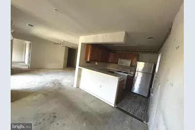 8901 Stone Creek Place #104, Baltimore, MD 21208 - Photo 5