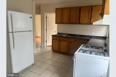 25 Egges Lane #APT.2, Baltimore, MD 21228 - Photo 5