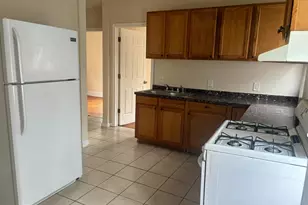 25 Egges Ln, Baltimore, MD 21228 - Photo 5