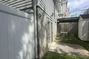 7860 Rolling View Ave, Baltimore, MD 21236 - Photo 3