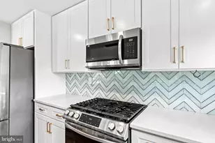 9058 Meadow Heights Rd, Randallstown, MD 21133 - Photo 9
