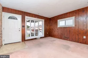 2001 Ormand Rd, Baltimore, MD 21222 - Photo 3