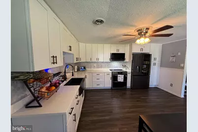 3028 Tennessee Avenue, Halethorpe, MD 21227 - Photo 5