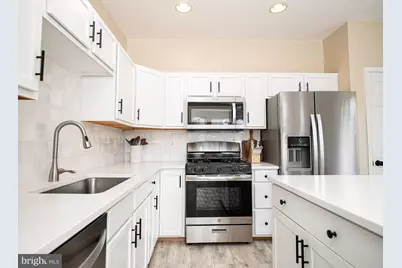 24 Hallsdale, Baltimore, MD 21237 - Photo 5