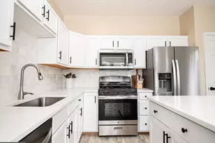 24 Hallsdale, Baltimore, MD 21237 - Photo 5