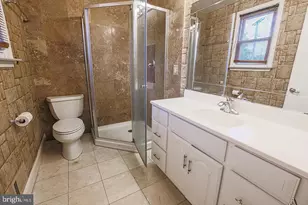 6820 Cherokee Dr, Baltimore, MD 21209 - Photo 15